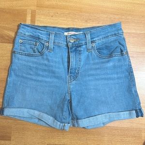 Levi’s Light Wash Mid-Length Shorts